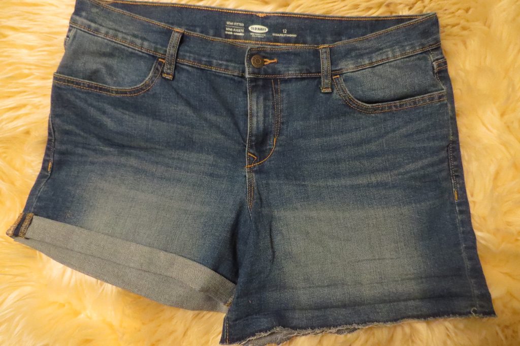 DIY: Jean Shorts with Lace Appliqué