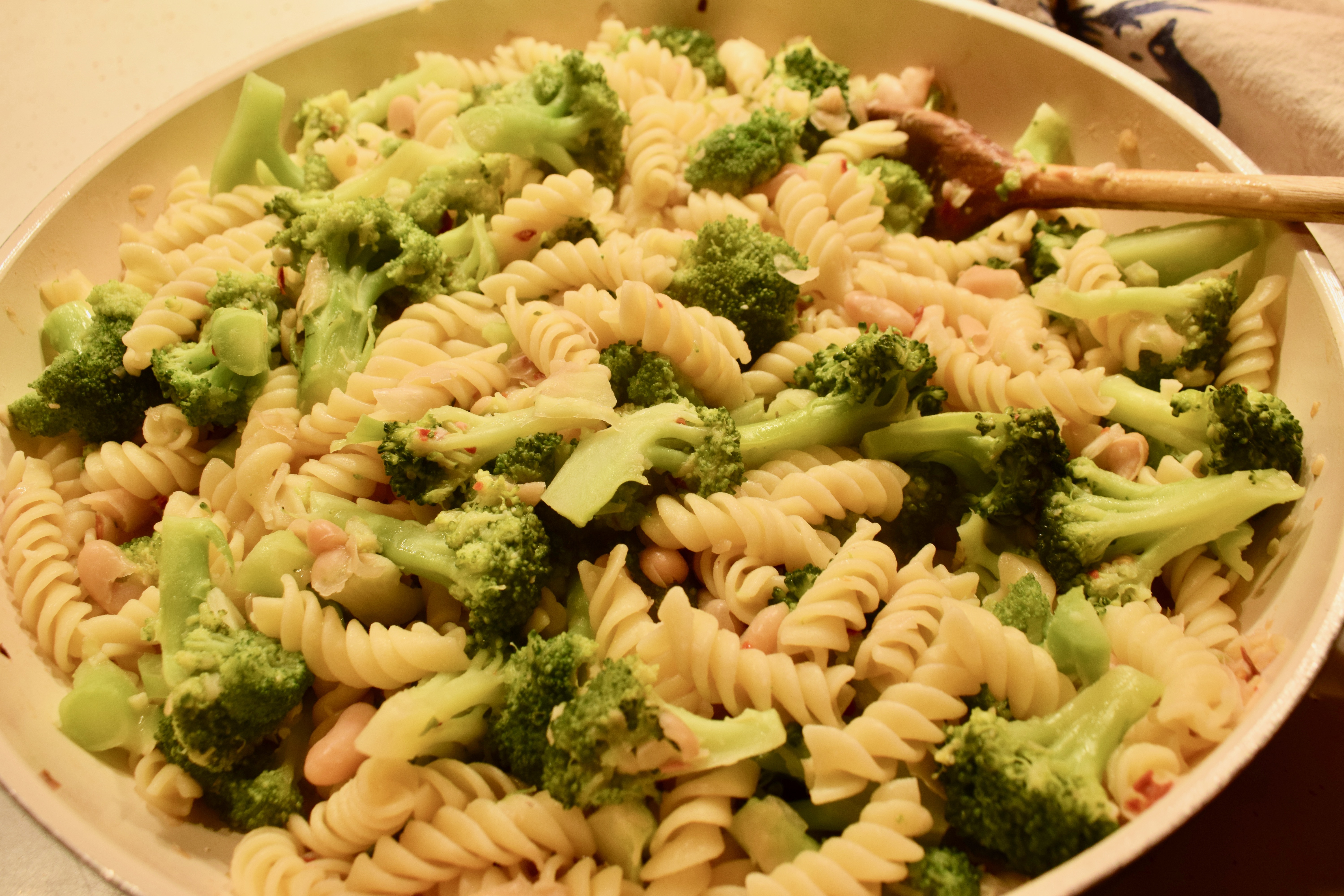 Spicy Broccoli and White Bean Pasta Served in a Large Bowl