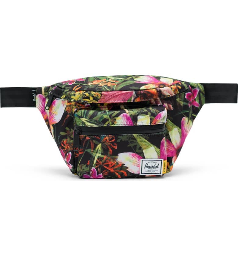 Hershel Seventeen Hip Pack in Jungle