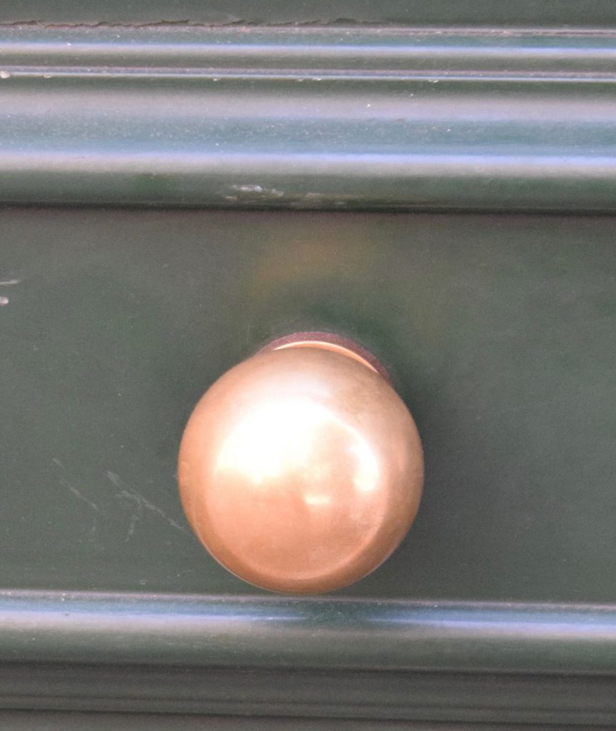 Favorite Things, Venetian Hardware, Simple Round Doorknob