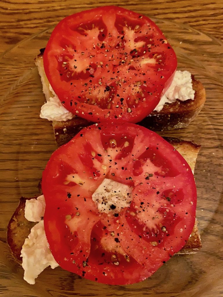 Grilled Bread with Creamy Mozzarella and Tomatoes