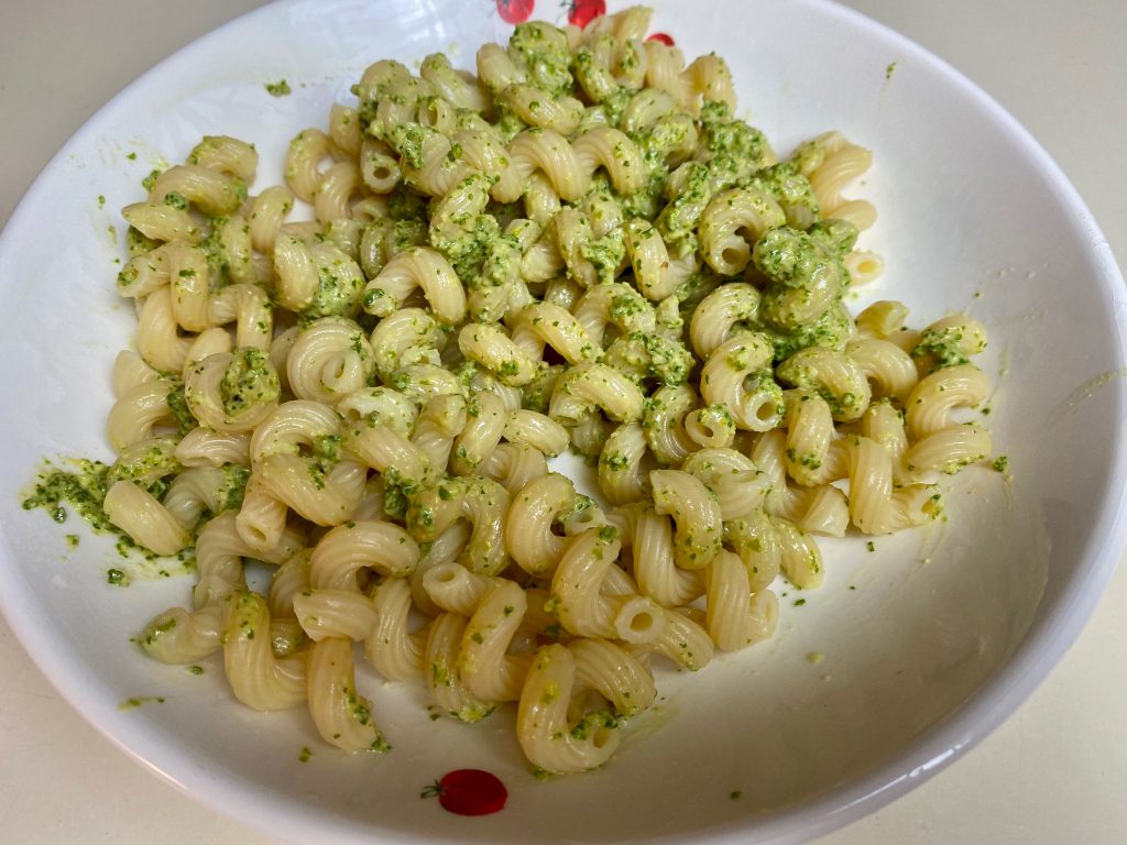 Pasta with Kale Pesto