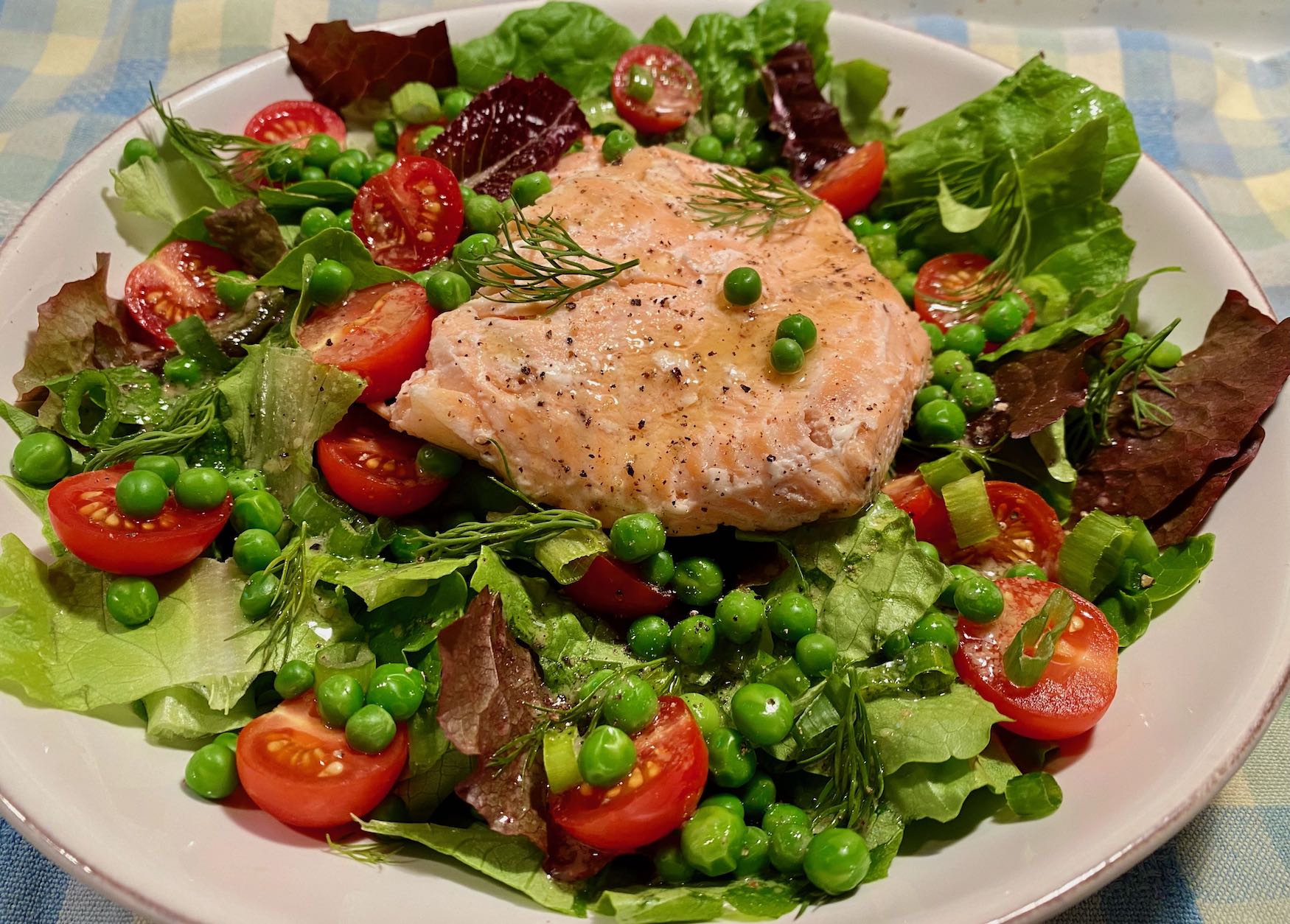 Salmon Salad with Peas and Dill