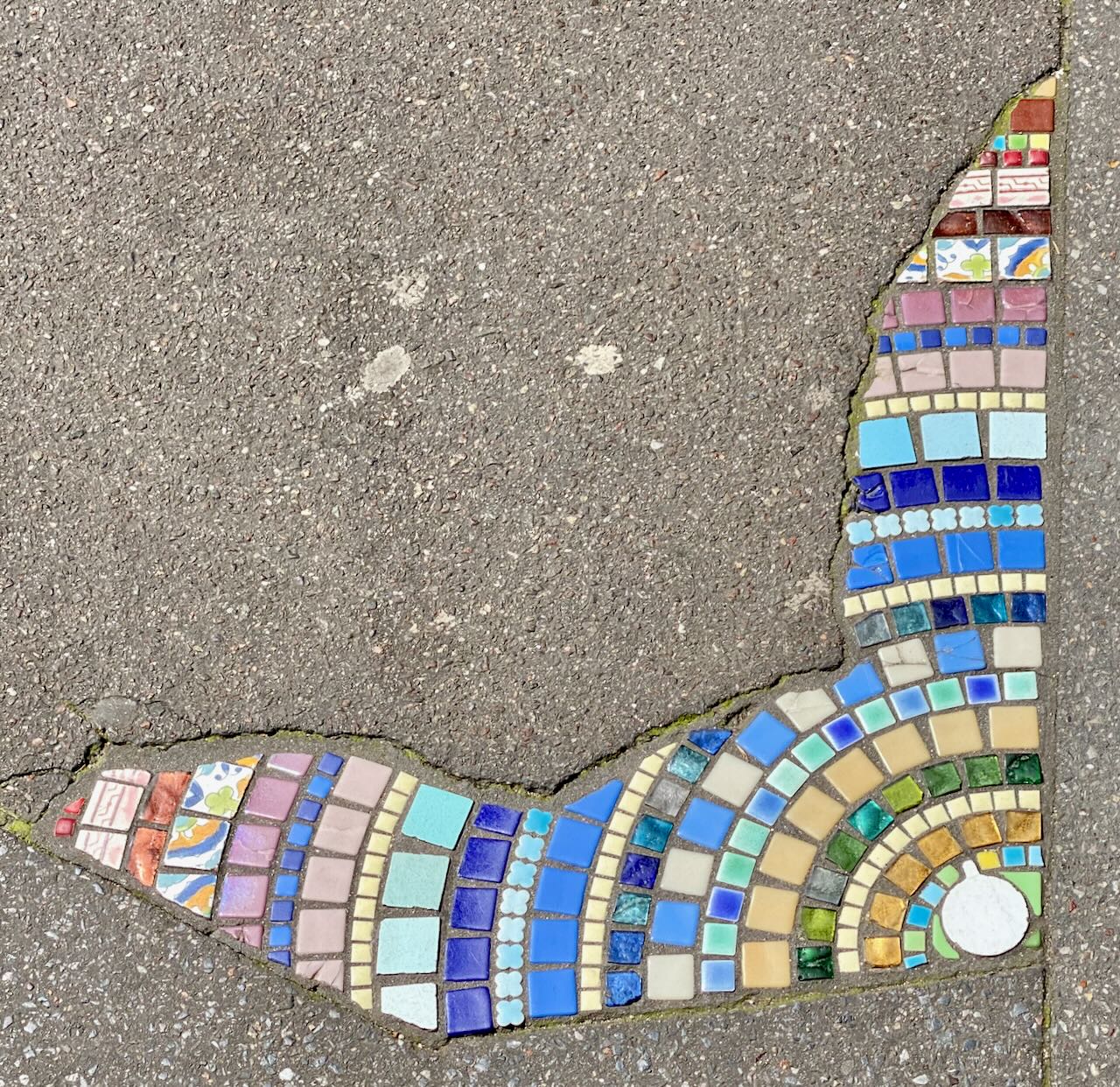 French Sidewalk Mosaic with Shades of Blue