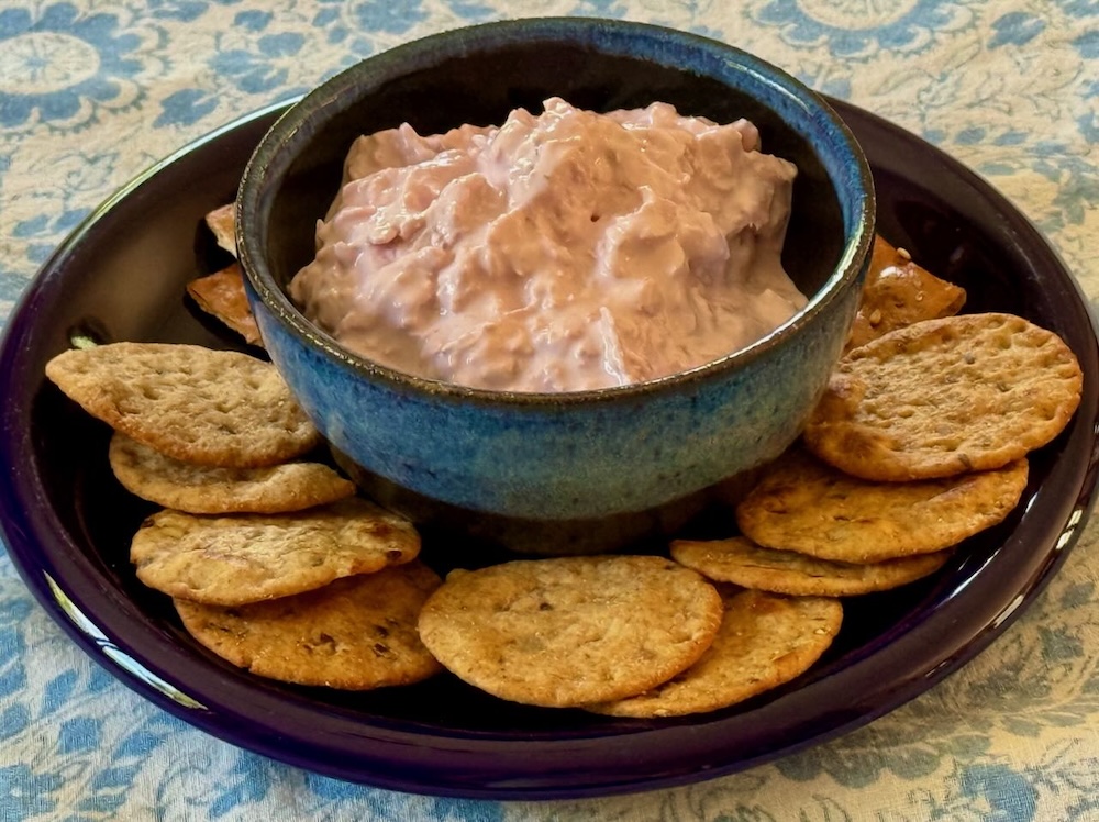 Beet Tzatziki